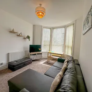 Apartment Cherry - Pear, Blackpool